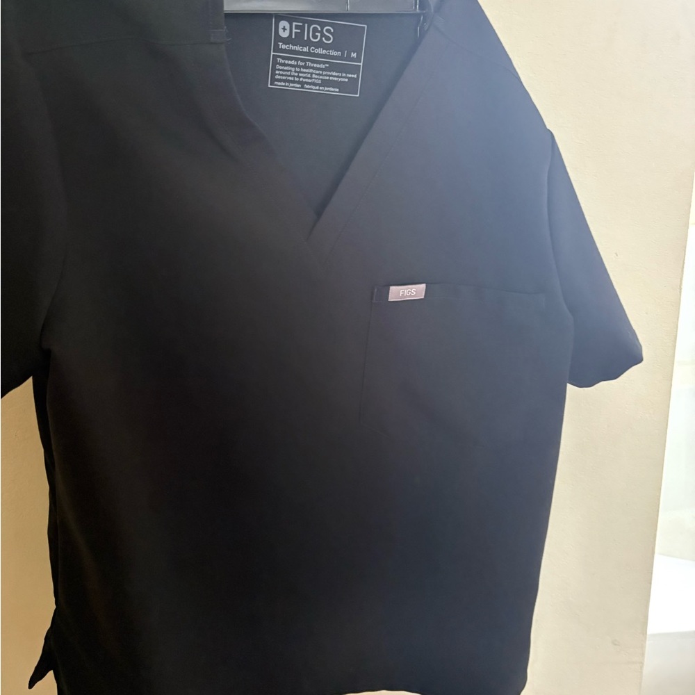 Figs Midnight Black V-Neck Scrub Top
